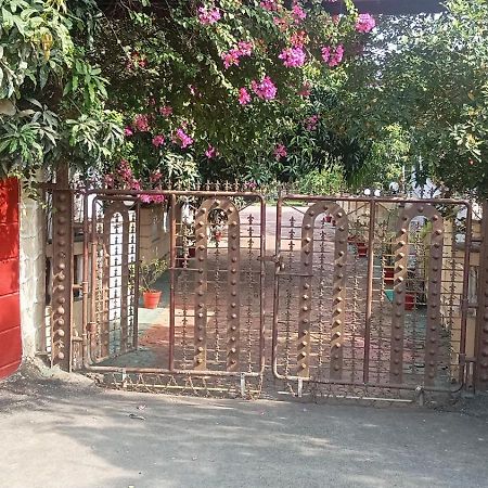 Giriraj Garden Resort Vagholi  Eksteriør billede